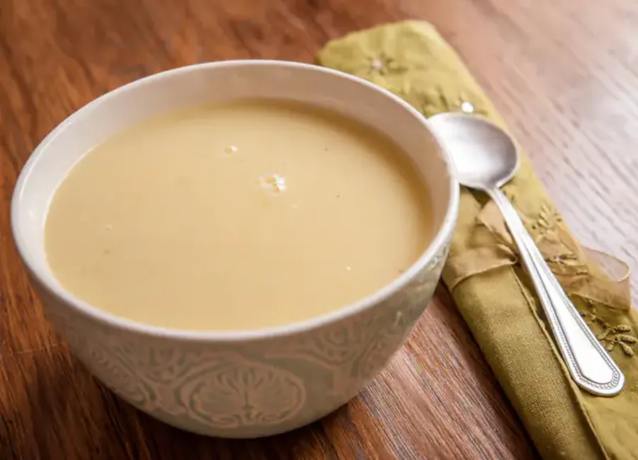Soupe d'hiver avec un reste de chou blanc (très rapide)