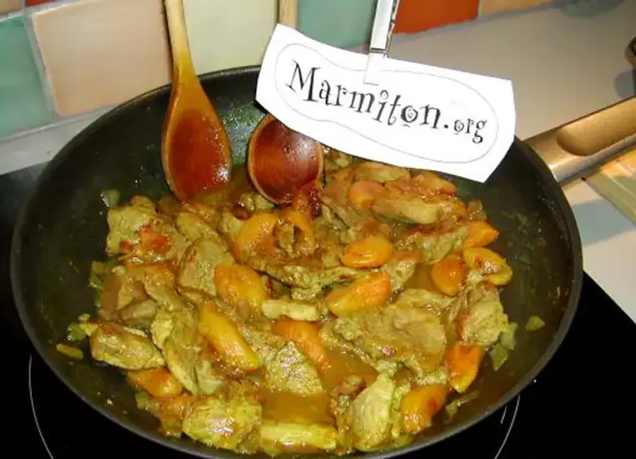 Filet mignon de porc aux abricots secs
