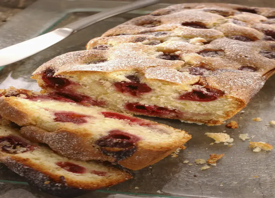 Cake aux cerises - amandes
