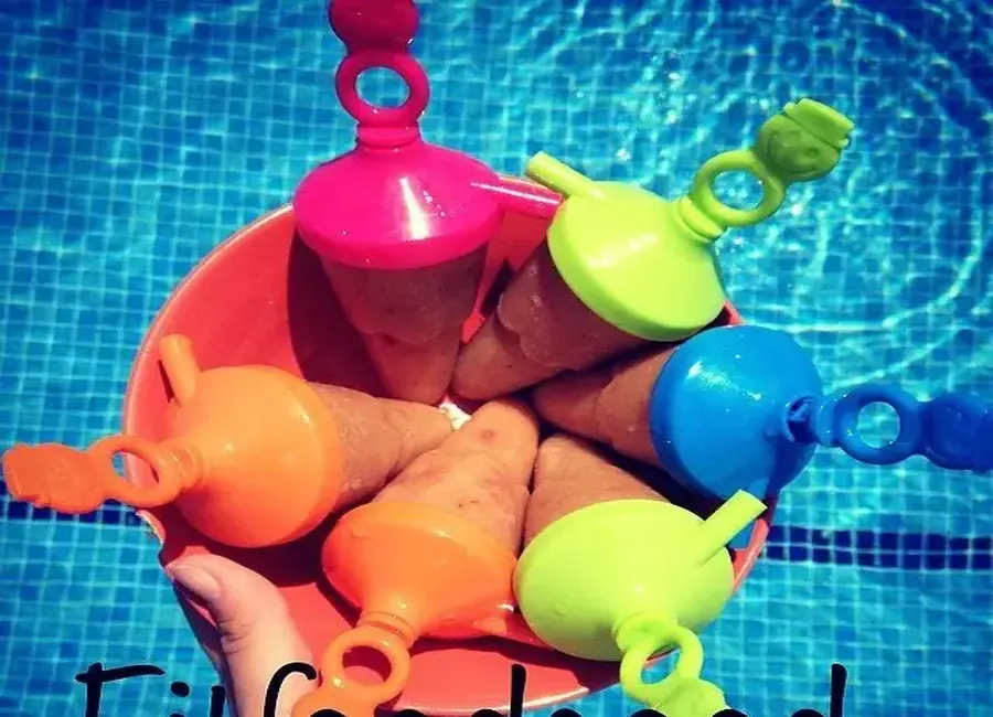 Smoothies de fruits glacés