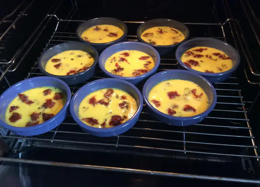 Crème brûlée tomates confites et parmesan