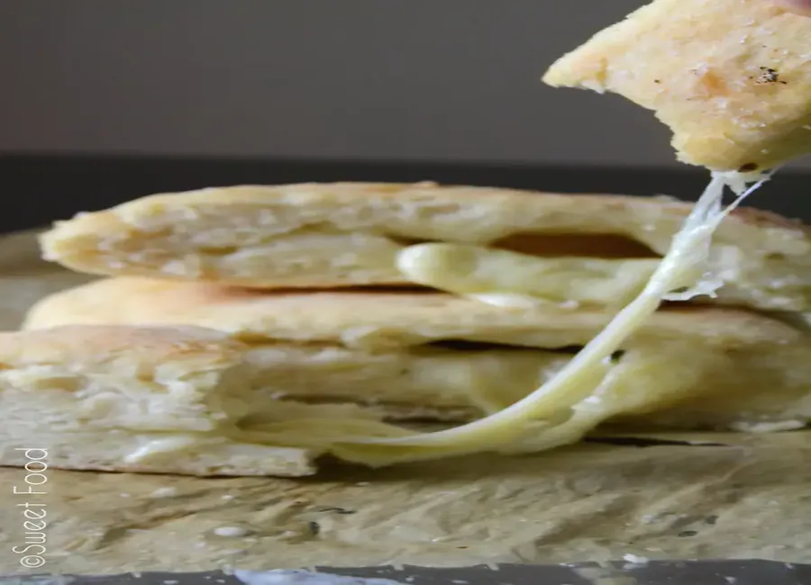 Breadstick mozzarella