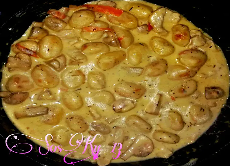 Gnocchis au poulet et champignons