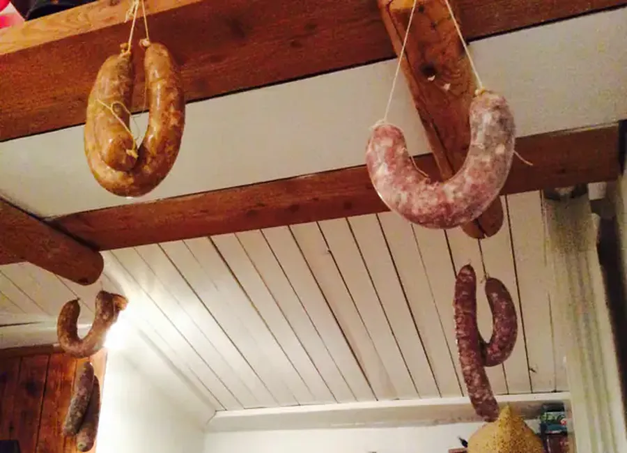 Saucisse sèche ou saucisson de campagne