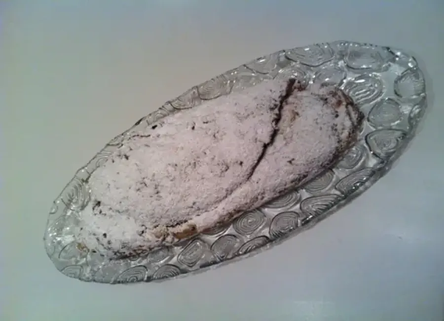 Stollen de dresde à la pâte d'amandes