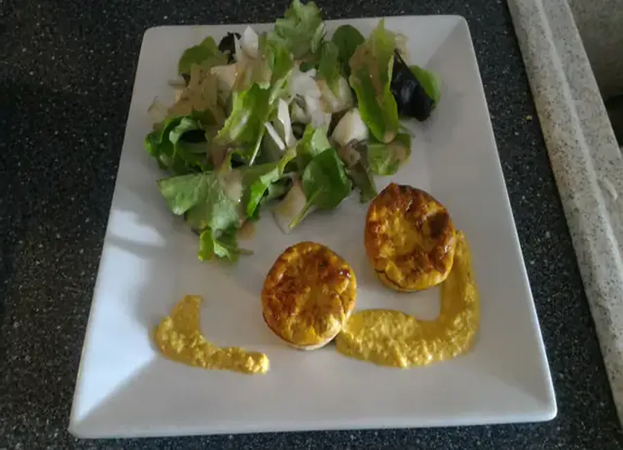 Petits flans de crabe, sauce michèle
