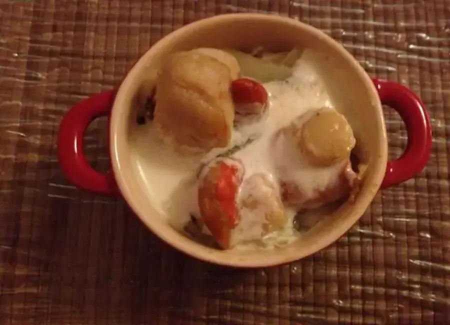 Saint-jacques à la fondue d'endives et de poireaux