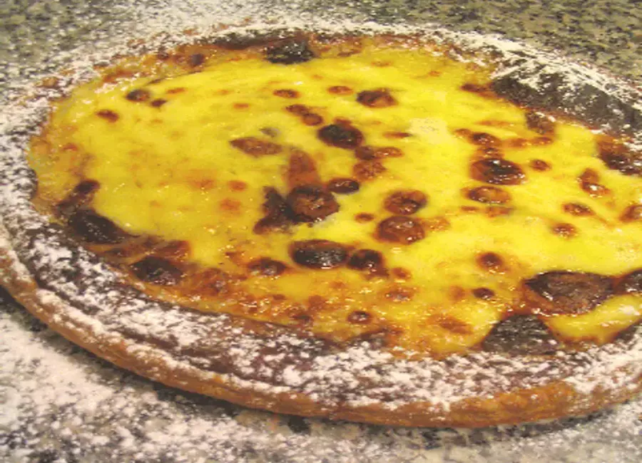 Tarte vaudoise (tarte à la crème facile)