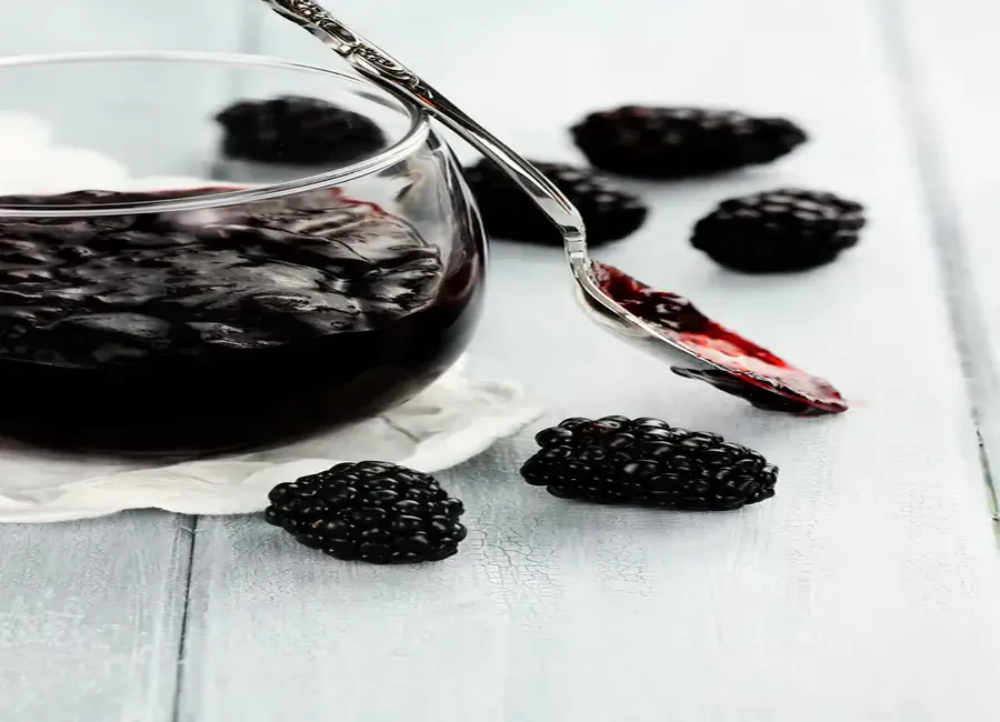 Confiture de mûres au poivre de sichuan