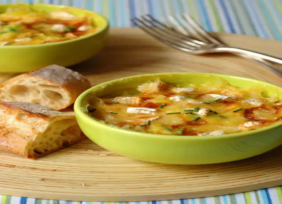 Gratin de poireaux sauce camembert
