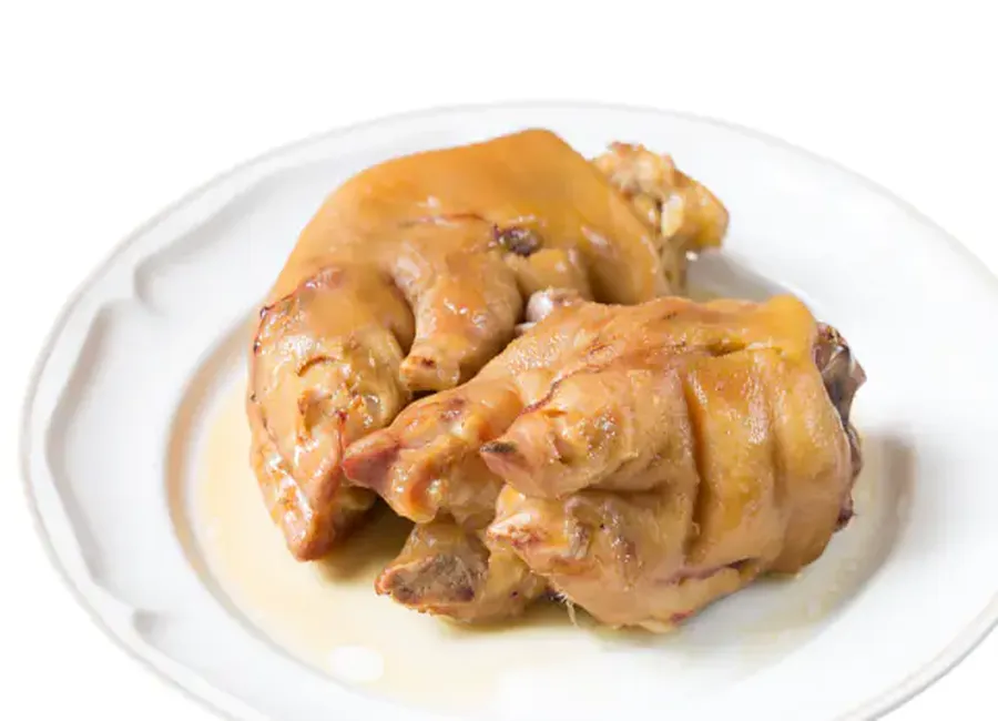 Pieds de cochon au four