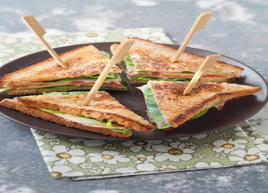 Club sandwich épinard-jambon-comté