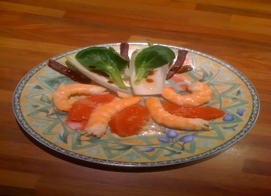 Salade d'endives, avocats, surimi