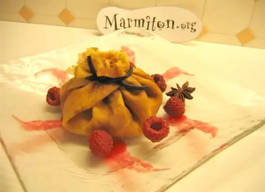 Aumônières surprise aux framboises (jic)
