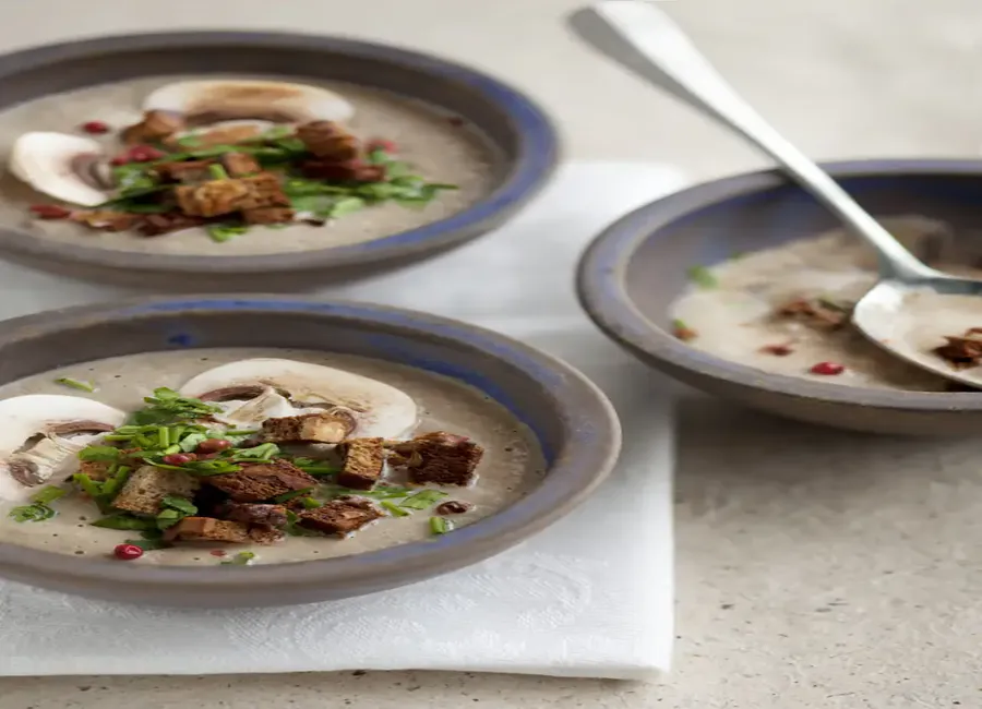 Soupe de champignons facile et délicieuse
