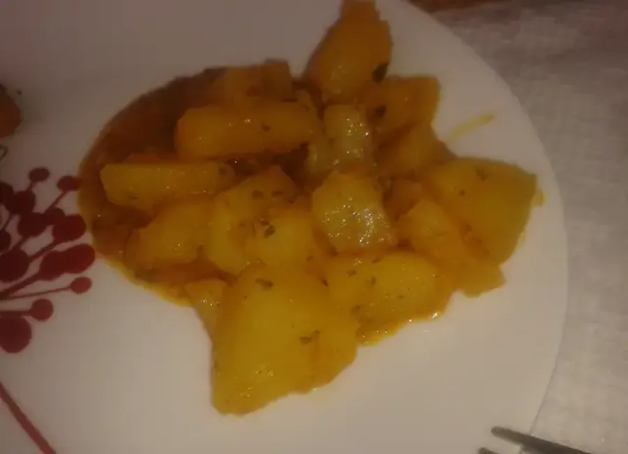 Pommes de terre en sauce à la marocaine