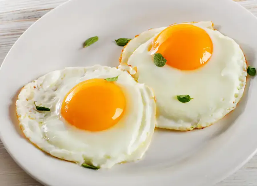 Oeufs au plat rapides
