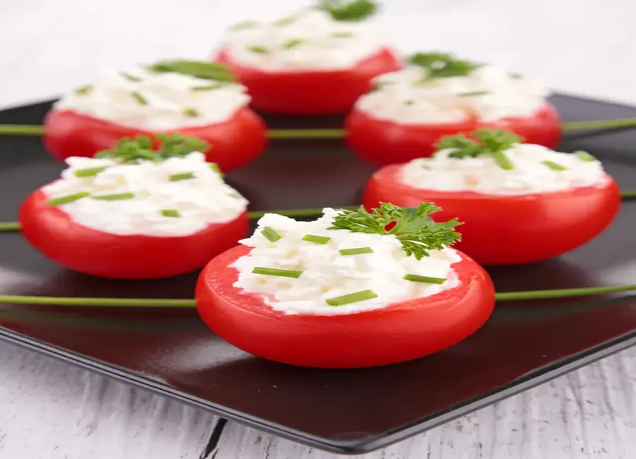 Tomates cerises farcies au fromage
