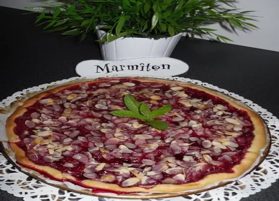 Tarte aux framboises et à la crème d'amandes