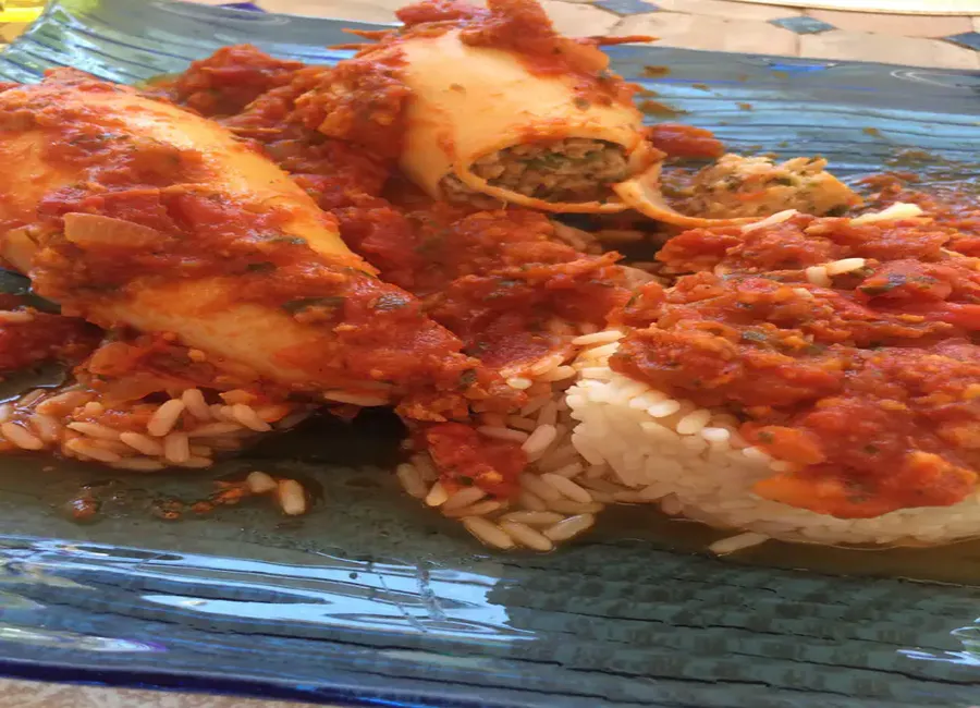 Encornets farcis à la provençale