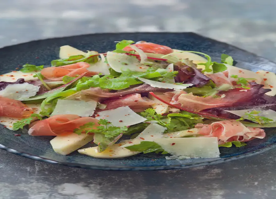 Jambon de parme au parmesan et aux poires