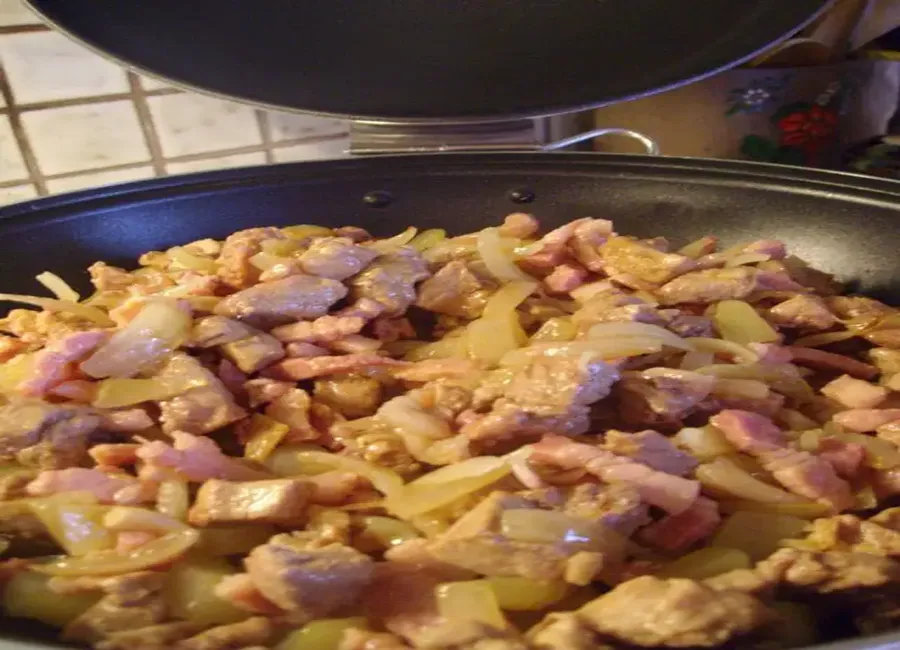 La cataplana de porc ou de morue de mon voisin portugais