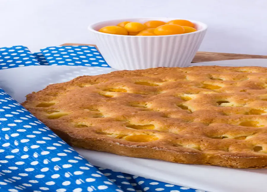 Gâteau au yaourt et aux mirabelles