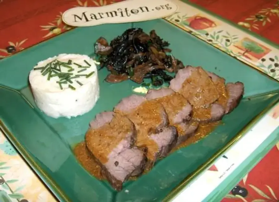 Rôti de biche aux champignons des bois