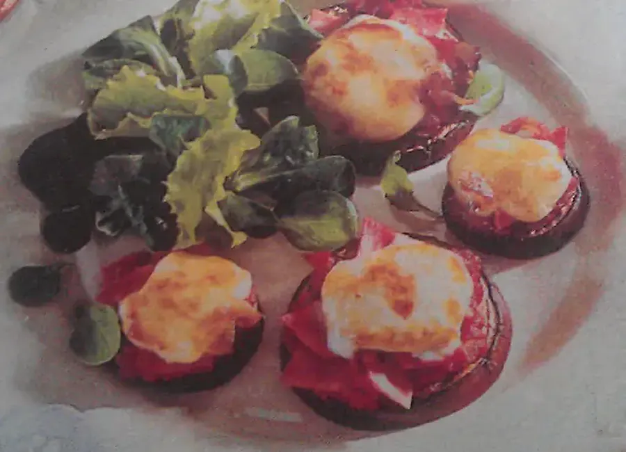 Médaillons d'aubergine et jambon cru