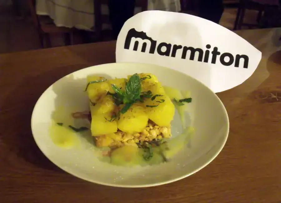 Damier d'ananas sur son biscuit