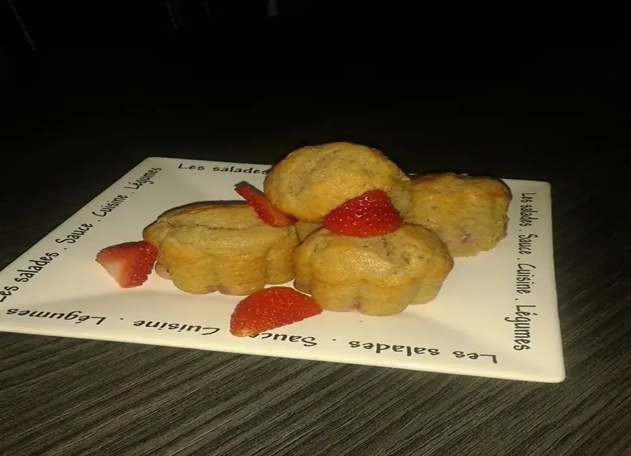 Cannelés à la fraise