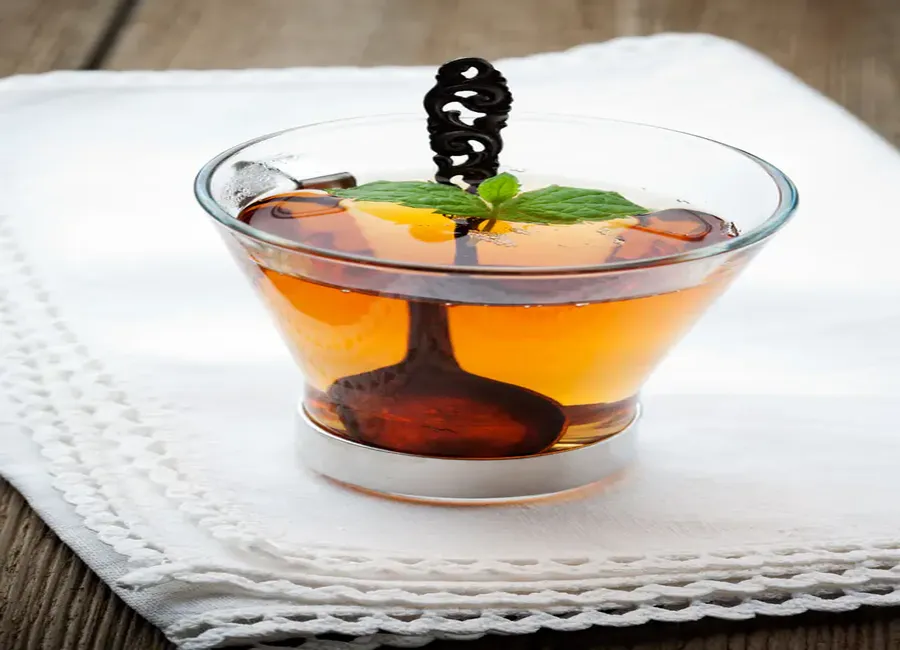 Infusion à la menthe (une variante kabyle parmi tant d'autres)