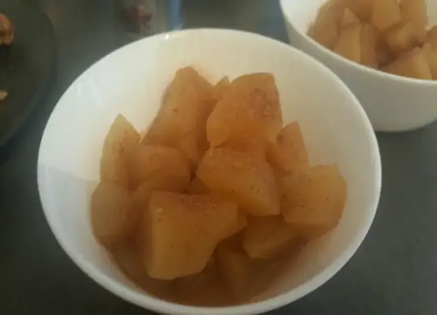 Pommes cuites aux épices ( à la casserole )