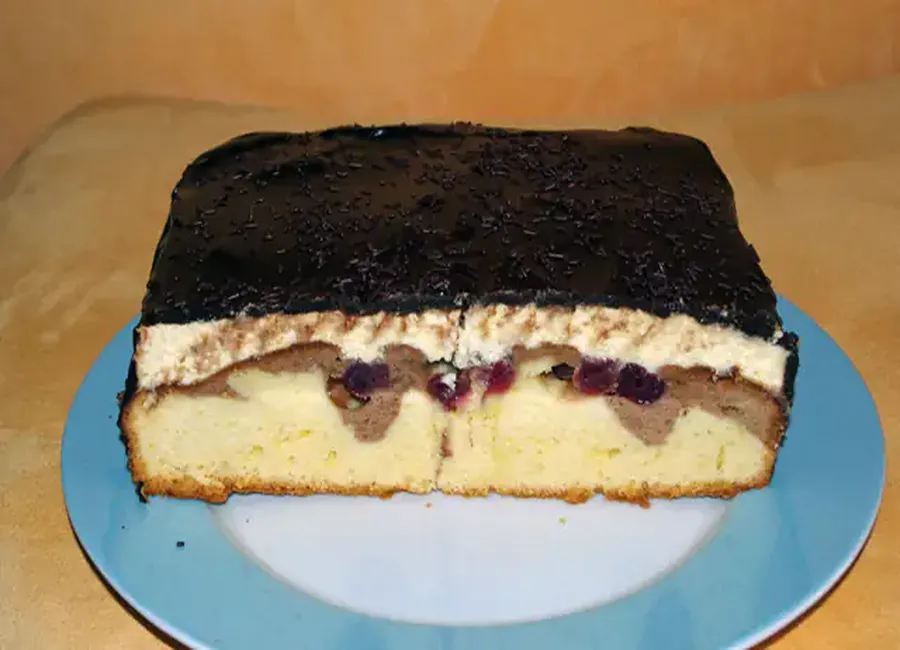 Donauwellen (gâteau allemand signifiant 'vagues du danube')