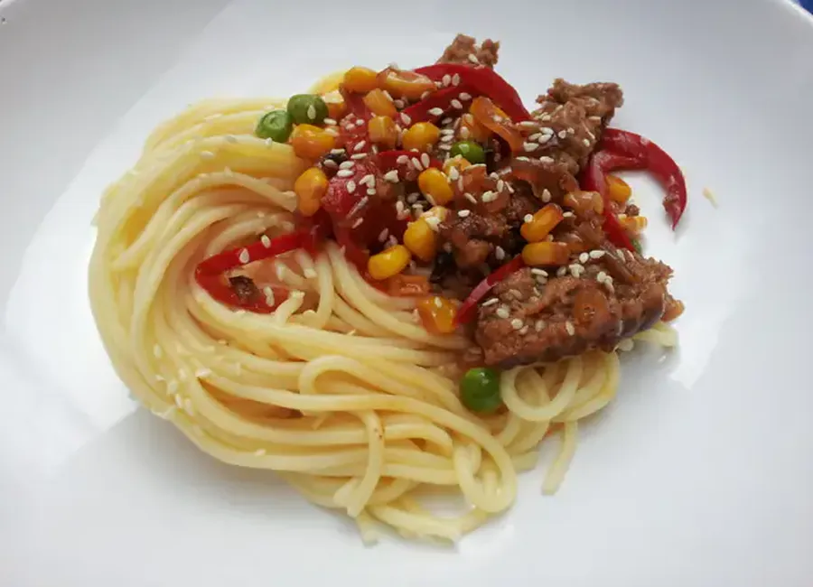 Wok de boeuf aux petits légumes