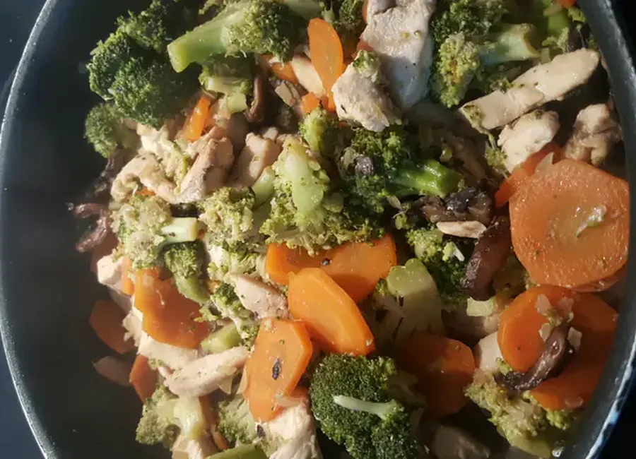 Poulet sauté aux brocolis