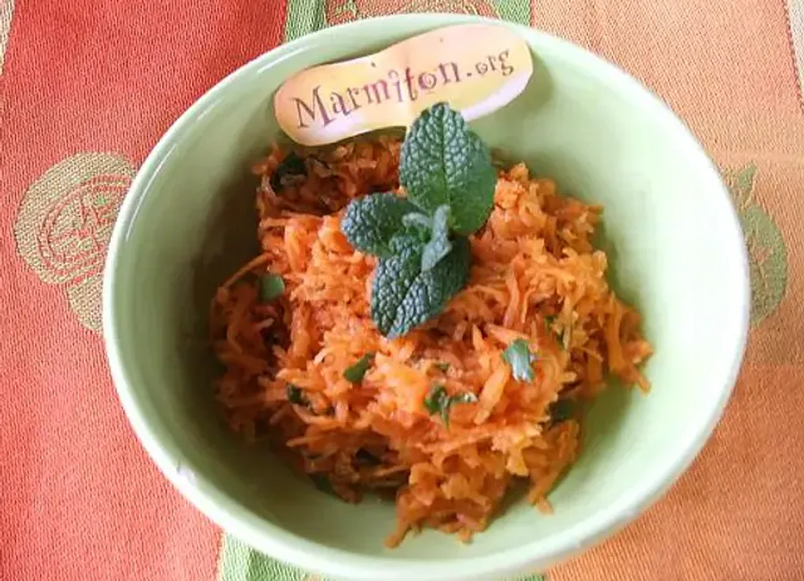 Salade de carottes thaï