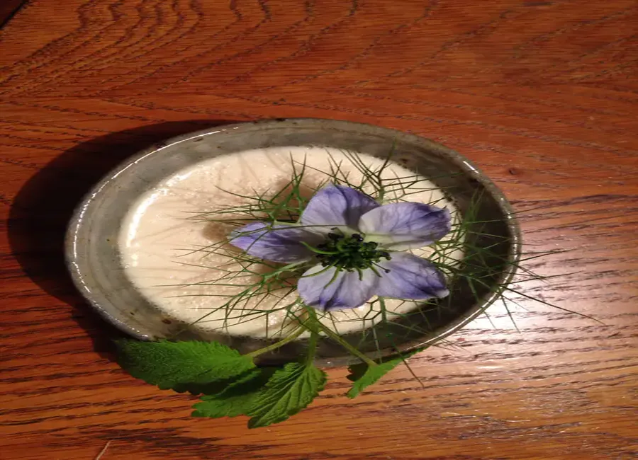 Panacotta au müesli et fleur d'oranger