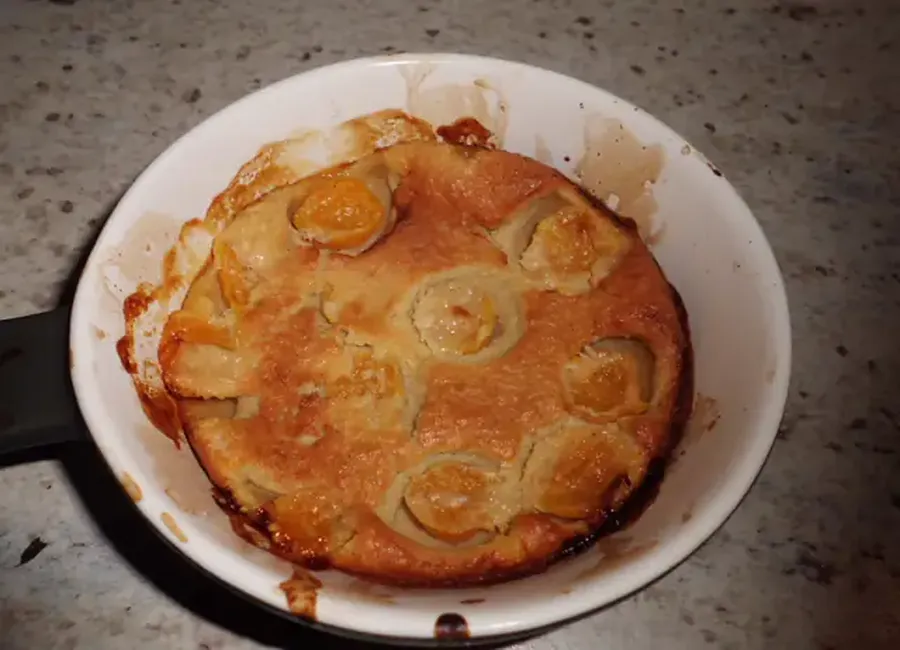 Clafoutis aux physalis et noix de coco