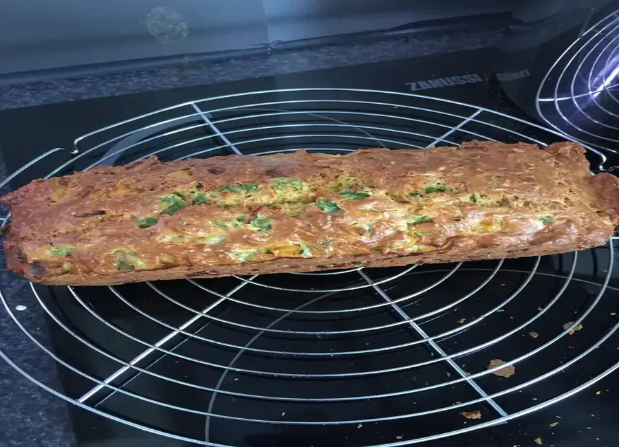 Cake aux poivrons et au curry