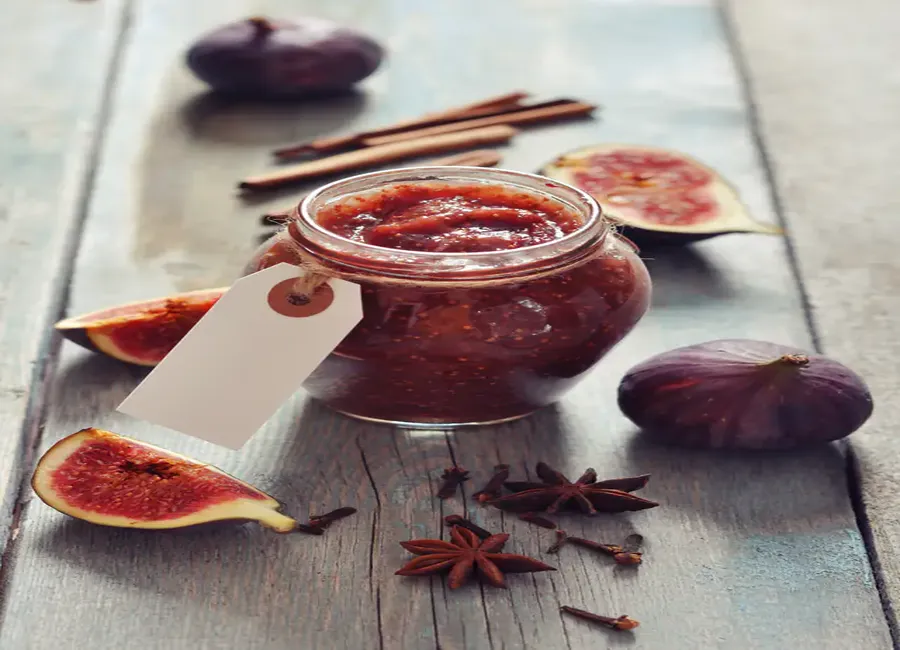 Confiture de figues au rhum