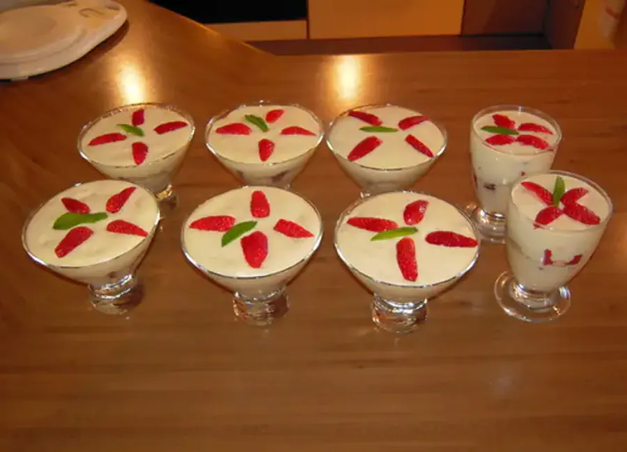 Tiramisu au chocolat blanc et aux fraises