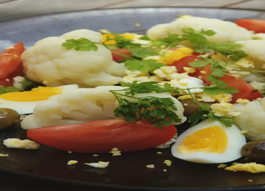 Salade de chou-fleur aux oeufs