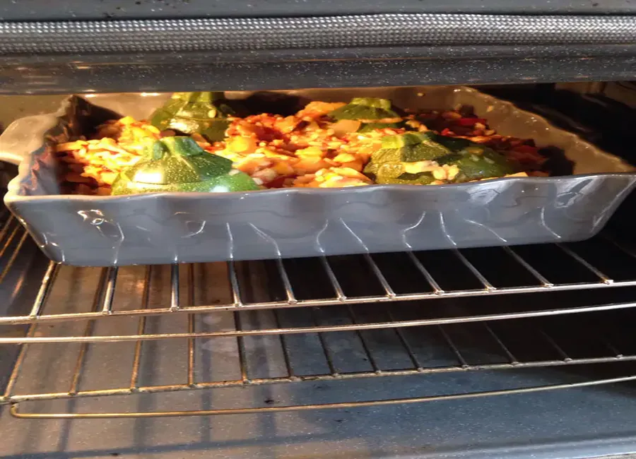 Courgettes farcies aux légumes du soleil