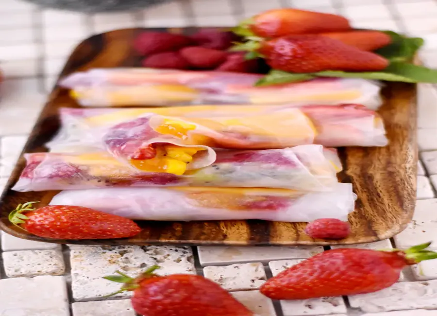 Rouleau de printemps aux fruits