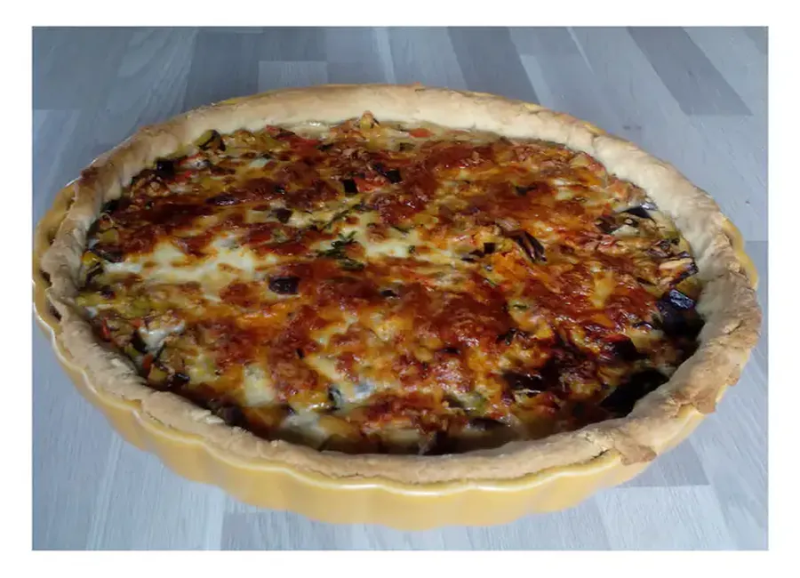 Tarte aubergines courgettes parfumée au cumin