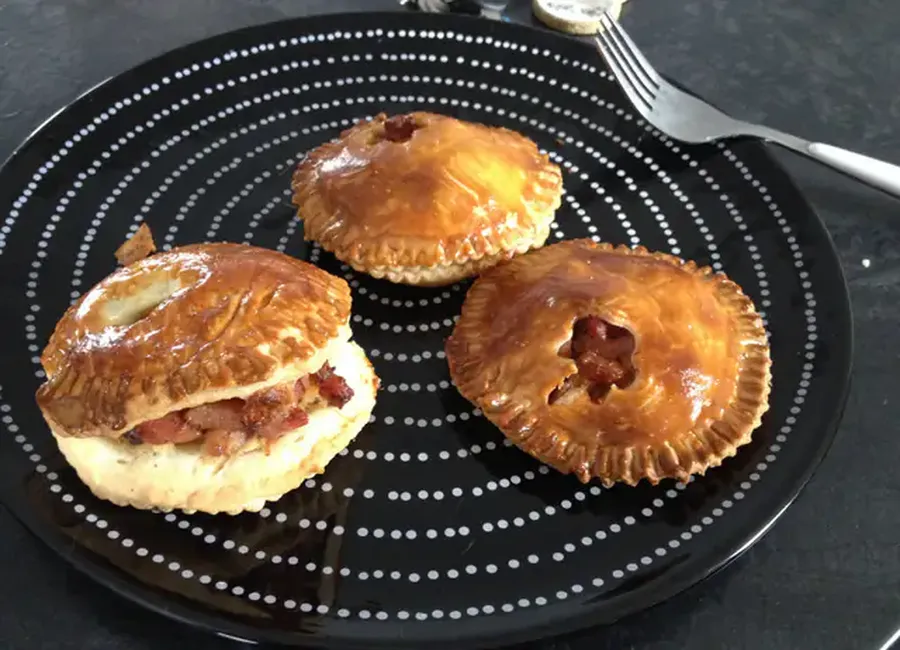 Chausson chèvre et lardons de pac