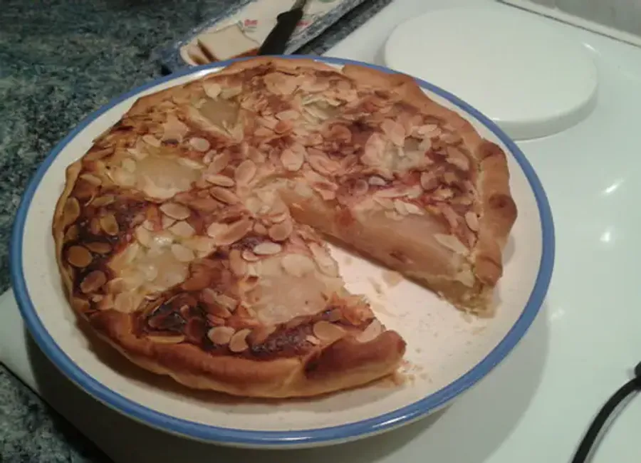 Tarte aux poires amandine