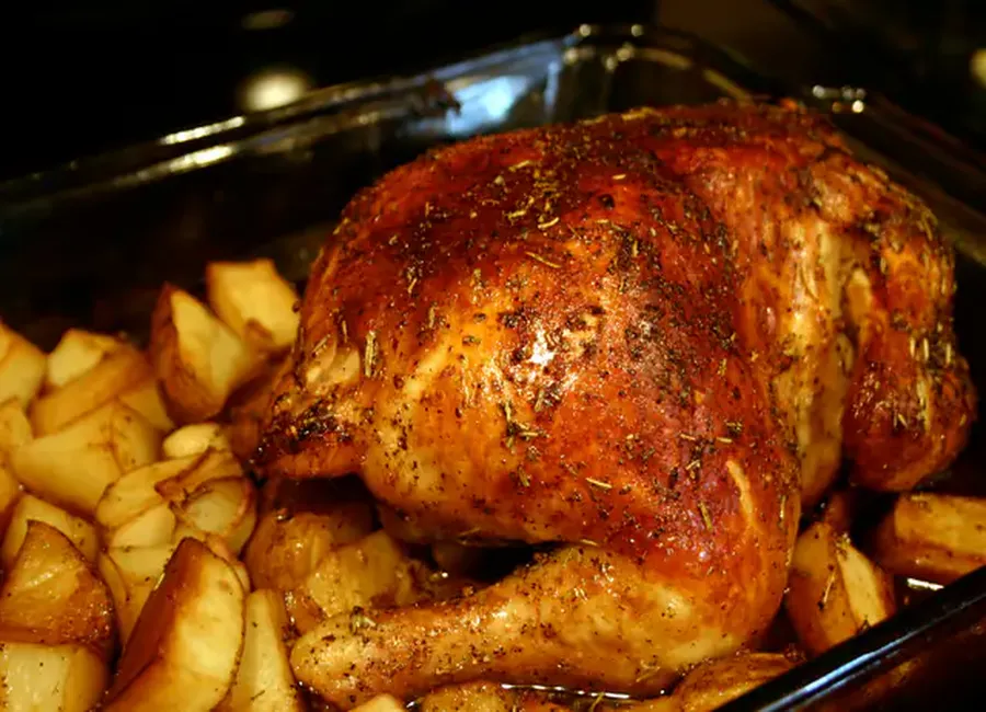 Poulet au miel farci à la crème de roquefort