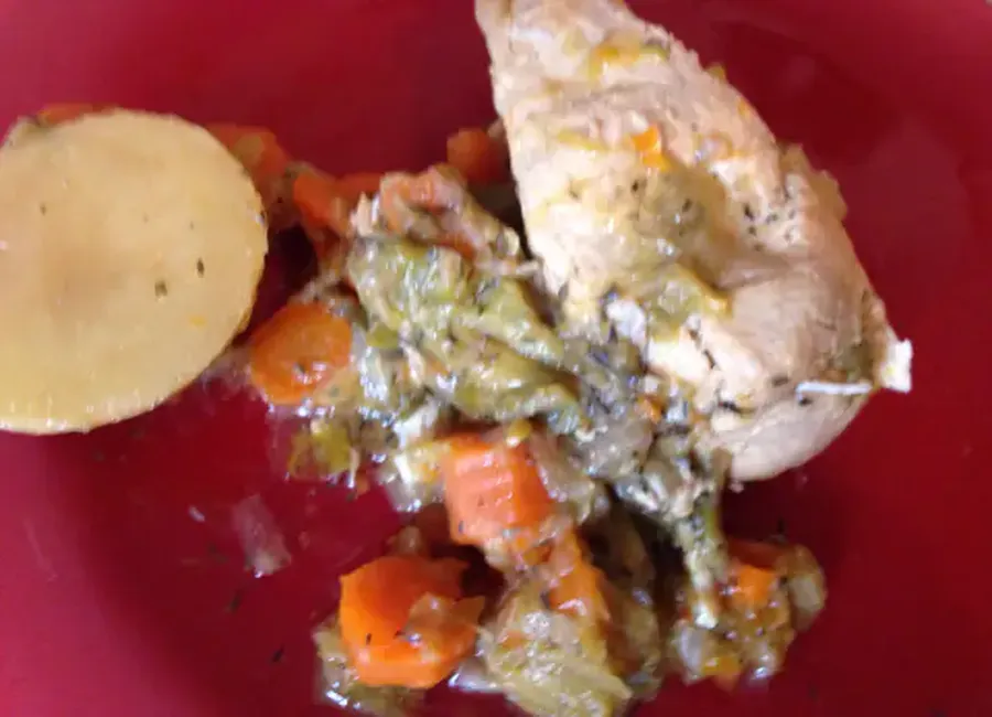 Pot-au-feu léger d'elodie, au poulet et légumes d'automne